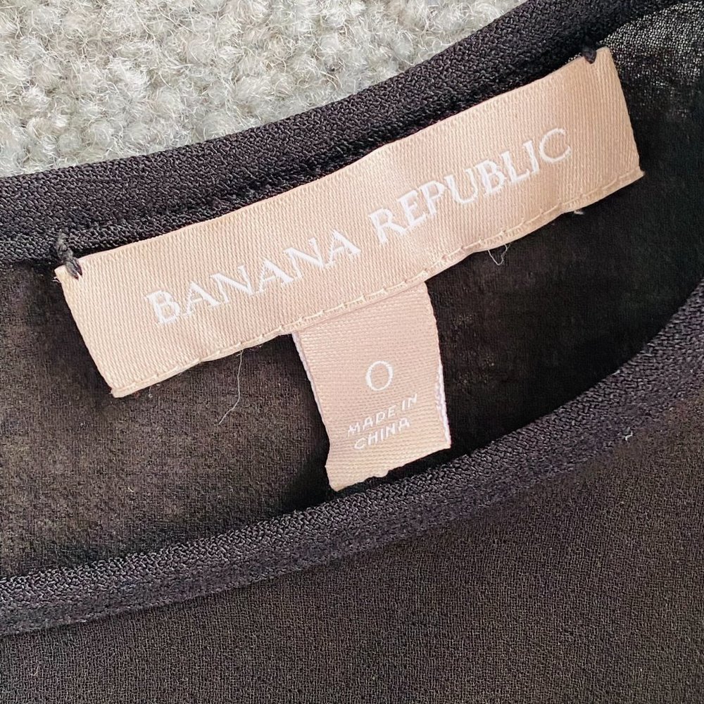 - Banana Republic Little Black Dress Size 0    - P38 - Picture 10 of 11